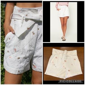 womans L Anthropologie current air white high waist floral short Excellent CNDTN